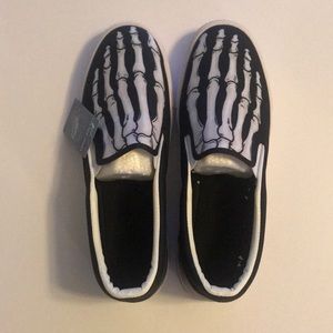 Men’s Skeleton Shoes